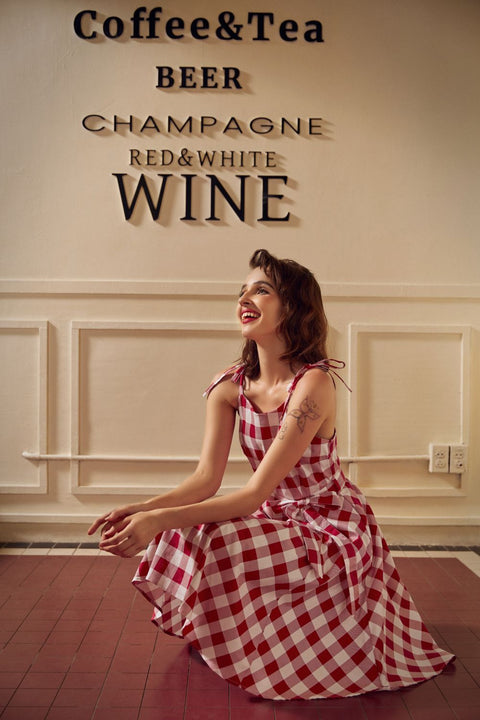 Robe de pique-nique rouge et blanche-1