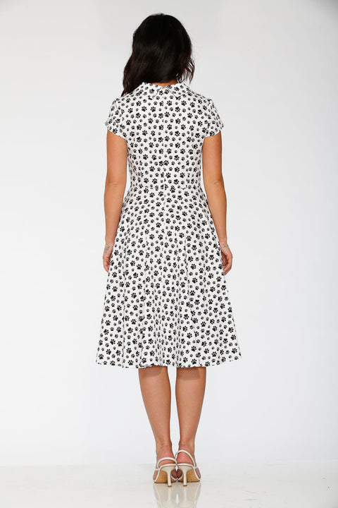 Robe trapèze à motif pattes de chat blanche-6