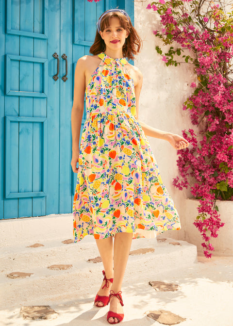 Robe cintrée et évasée à découpes-3