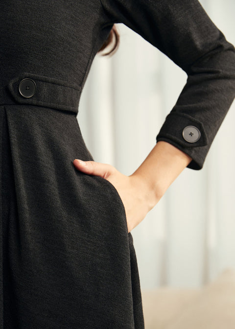 Robe After Dark cintrée et évasée-1