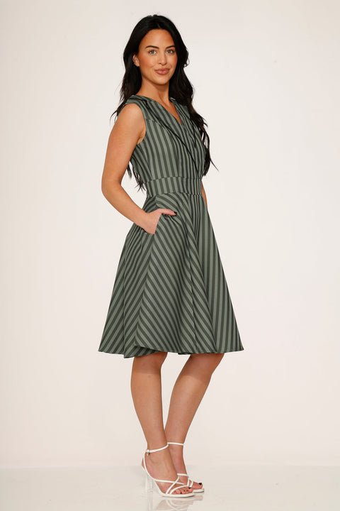 Robe trapèze à rayures olive-4