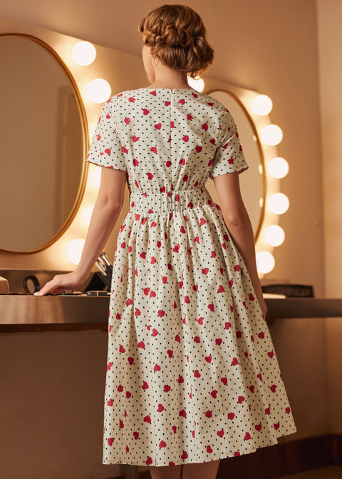 Robe cintrée et évasée, une trouvaille vintage !-3