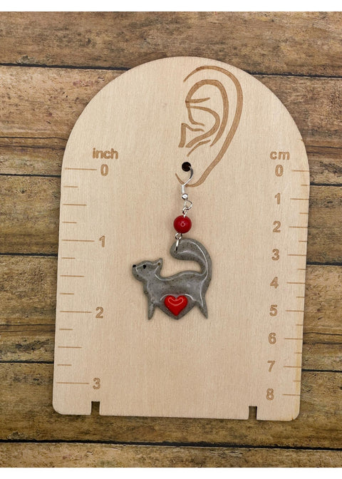 Boucles d'oreilles grises pour amoureux des chats cabrés-1